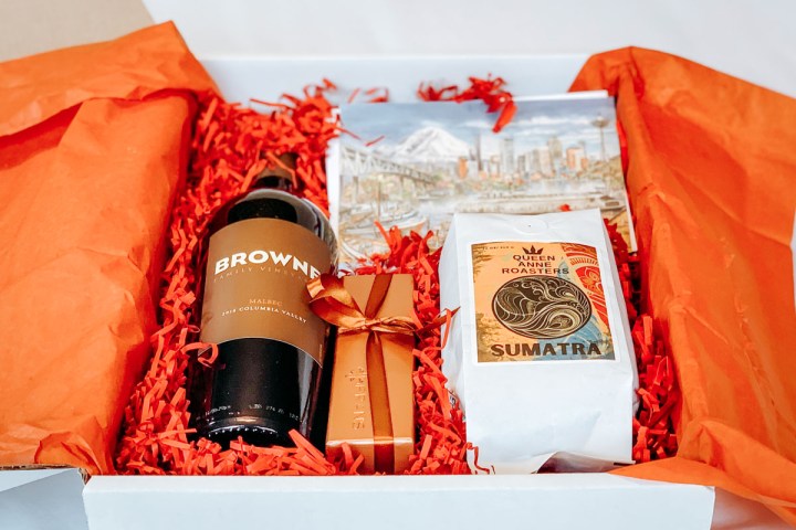 a bunch of items that are sitting on a bed